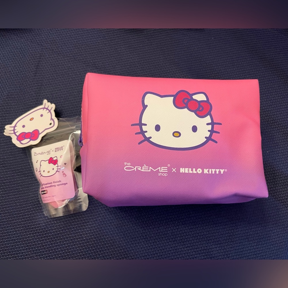 Hello Kitty Pink Cosmetic Bag Set
